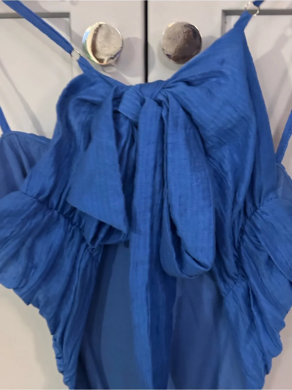 Moon River SHIRRED TIERED CUTOUT BACK TIE MIDI DRESS Size M
